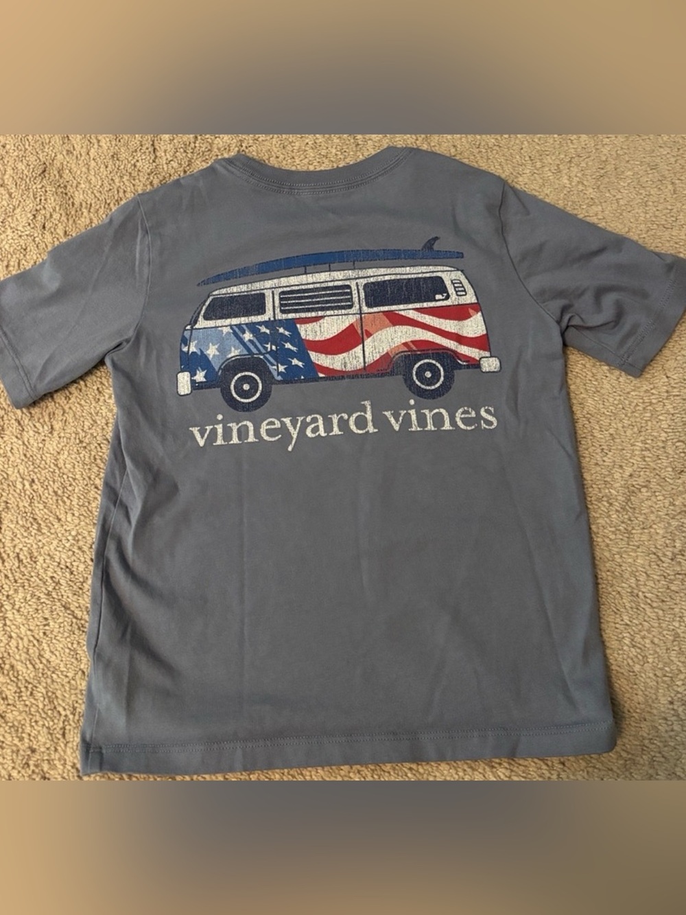 Vineyard Vines Short Sleeve Pocket Tee in Dusty Blue Gray with Van Graphic